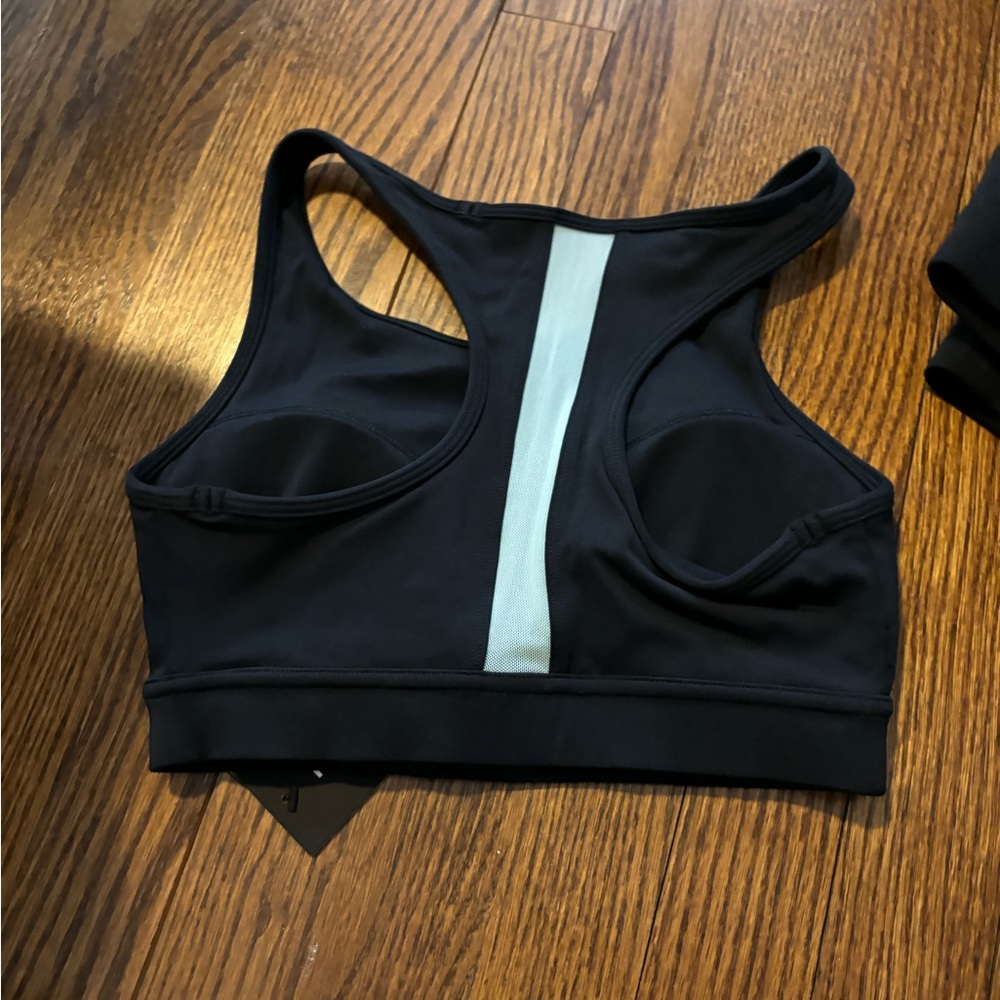 Peloton Essential Bra - Picture 2 of 2